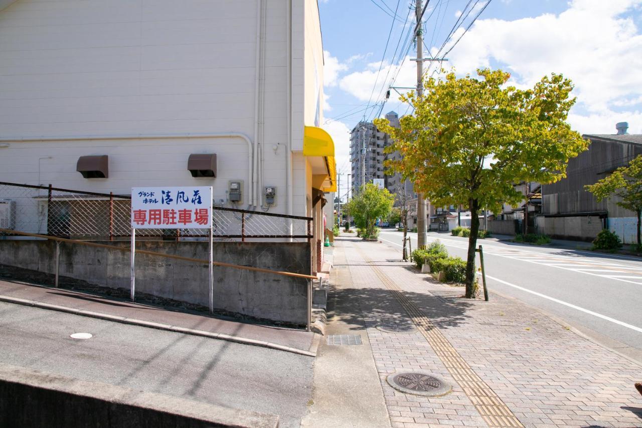 Grand Hotel Seifuso Omuta Exterior foto